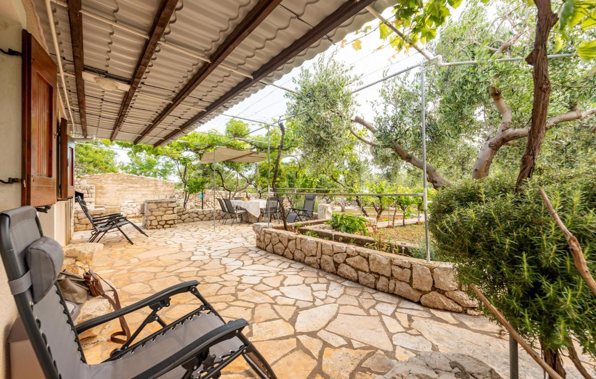 Beautiful Home In Novalja With Wifi Exterior photo