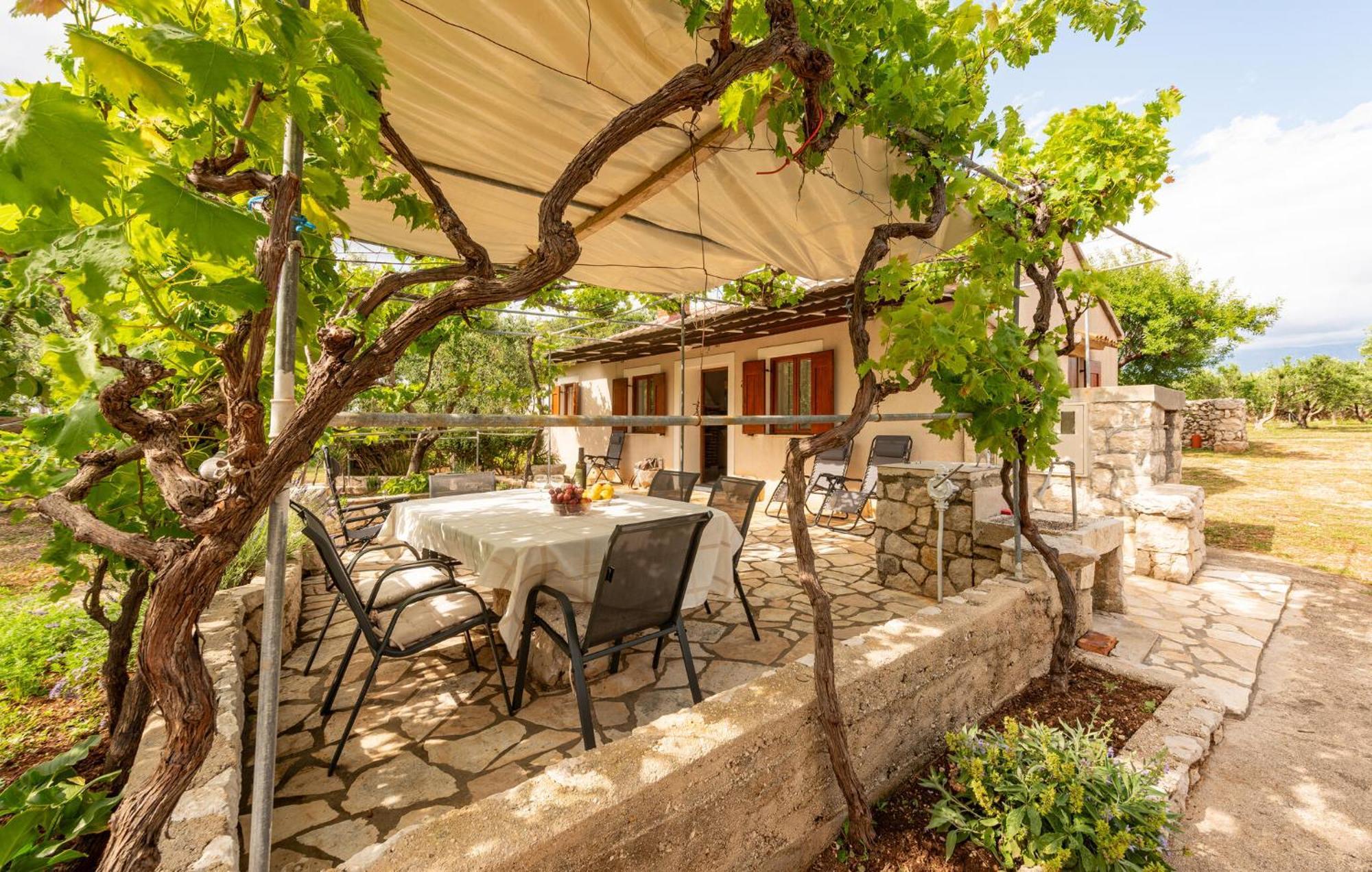 Beautiful Home In Novalja With Wifi Exterior photo